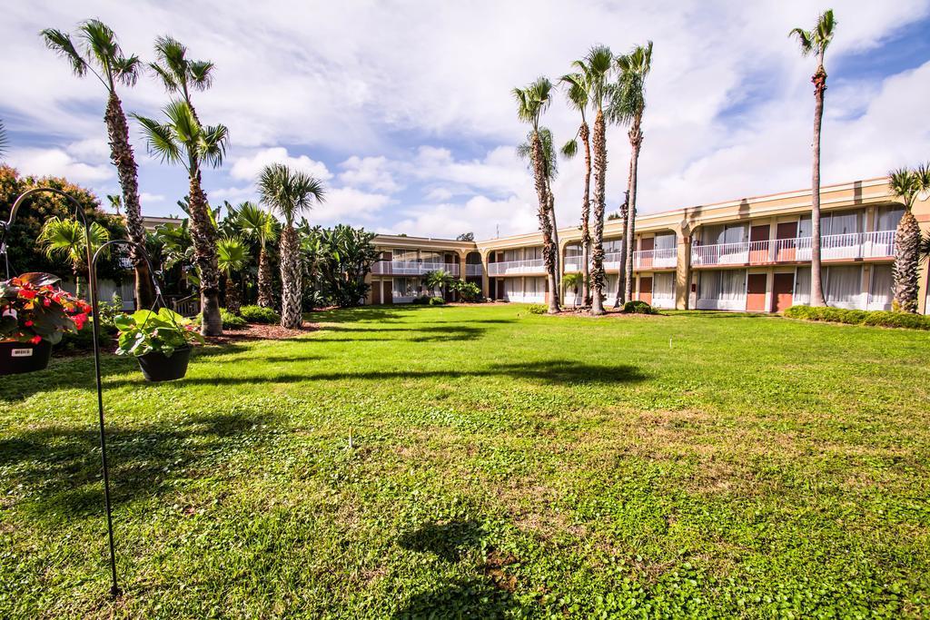 Island Hotel Of Space Coast Merritt Island Exterior photo