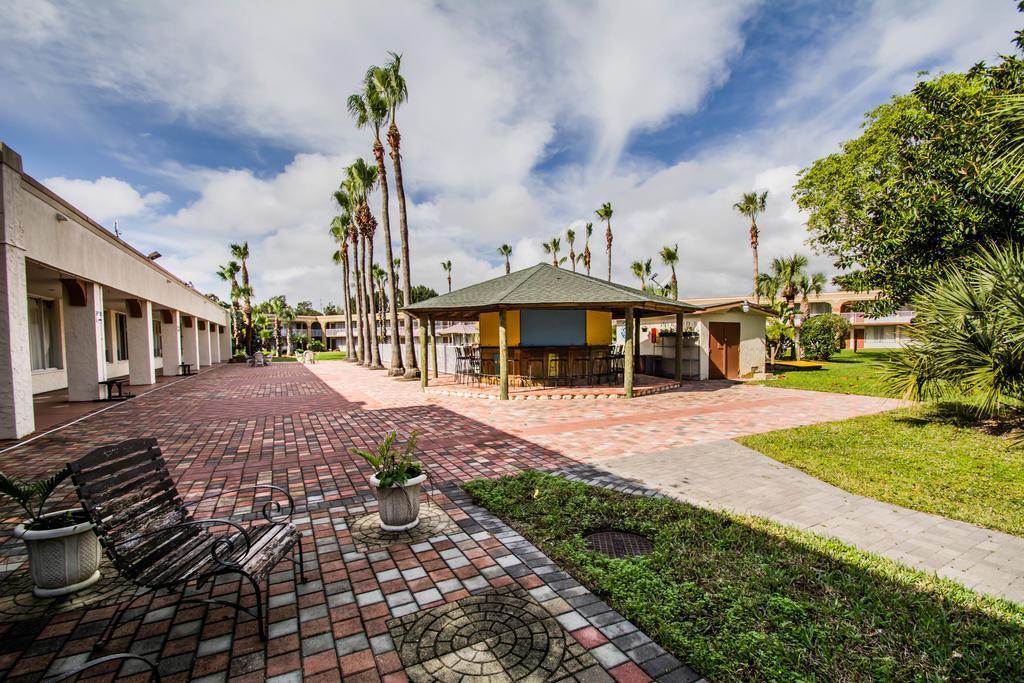 Island Hotel Of Space Coast Merritt Island Exterior photo